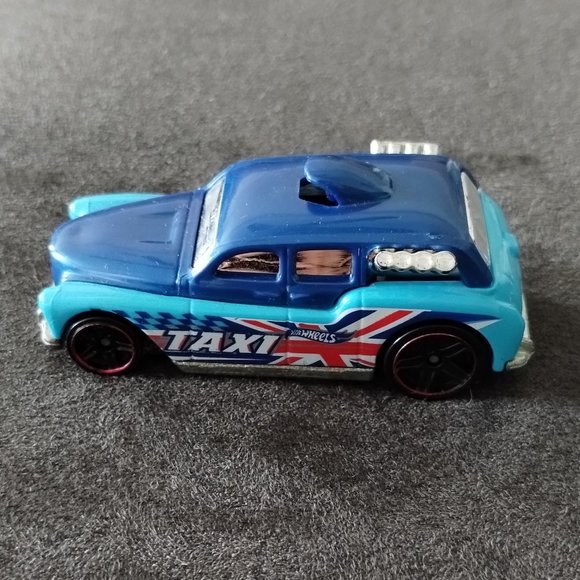 Hot Wheels Cockney Cab II Mattel - Picture 4 of 7